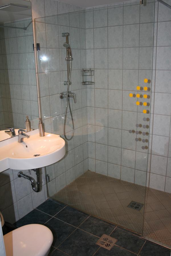 Park Hotel Es Rendezveny Centrum Bábolna Dış mekan fotoğraf